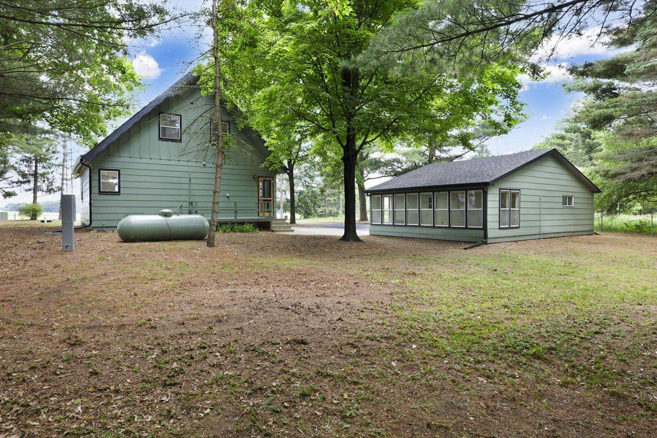 Neshkoro, WI 54960,W2726 MARION STREET