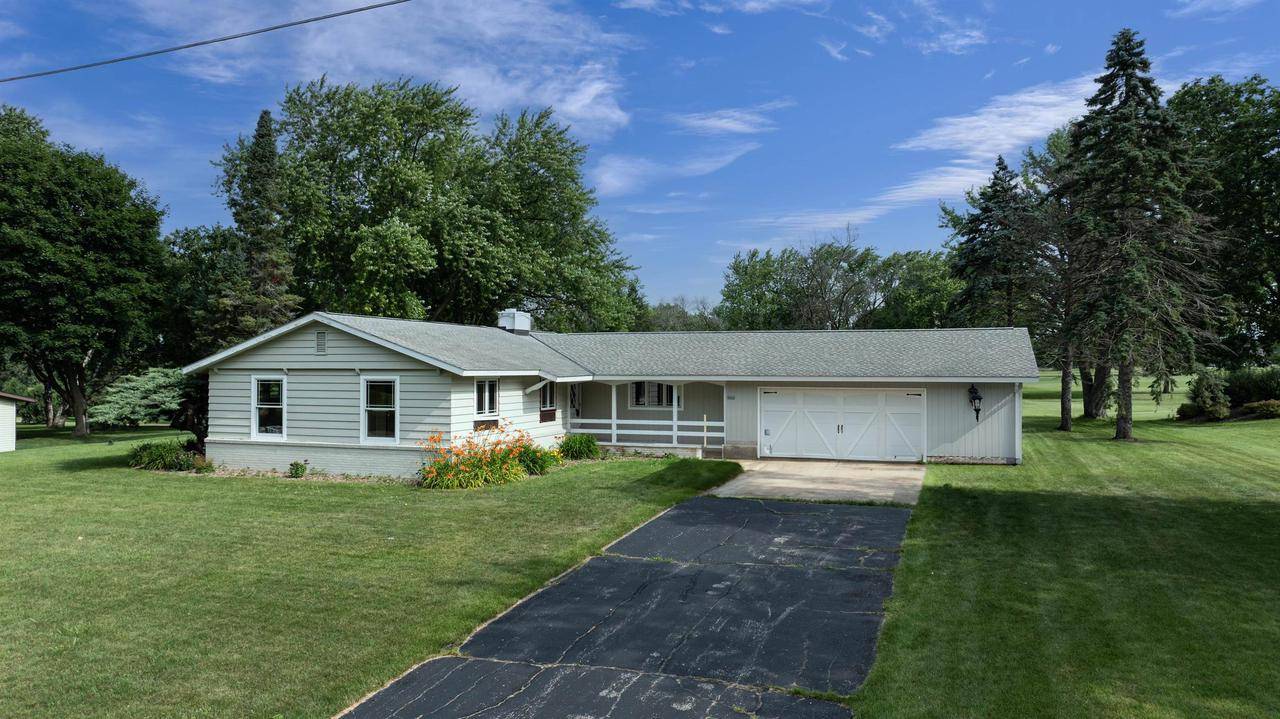 Neenah, WI 54956,2942 RIDGEWAY DRIVE