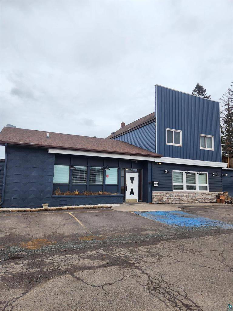 Superior, WI 54880,5221 E 4th St