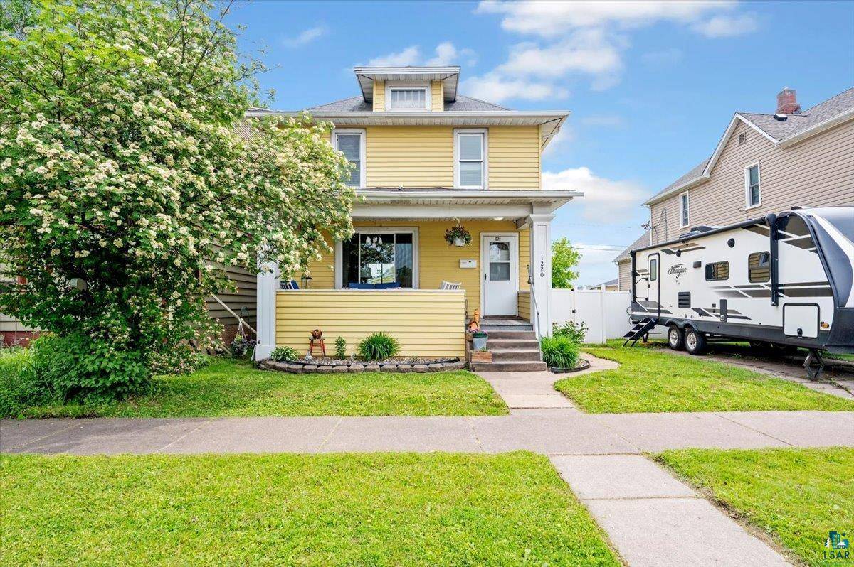 Superior, WI 54880,1220 Birch Ave