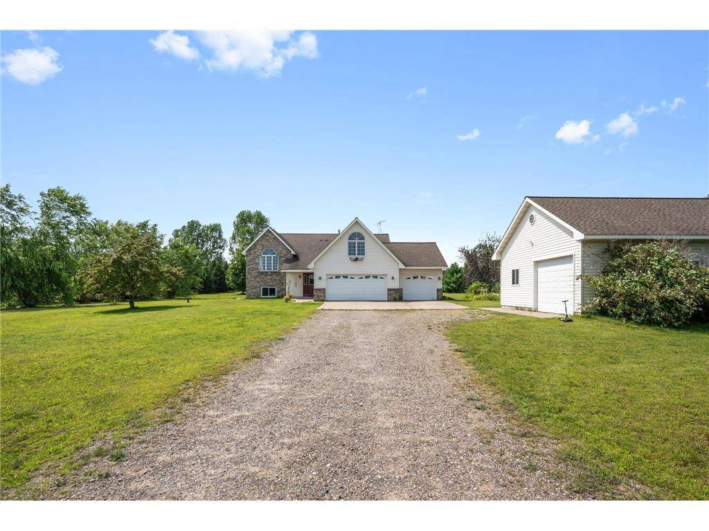 Osceola, WI 54020,859 217th Street