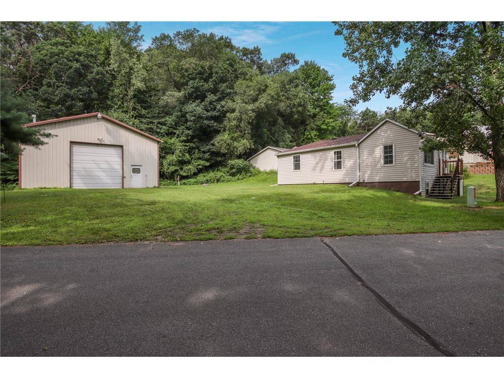 Eau Claire, WI 54703,3207 Remington Court