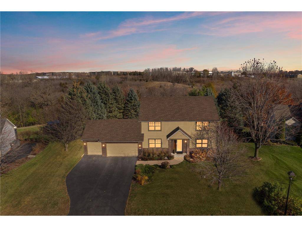 Chanhassen, MN 55317,8123 Stone Creek Drive