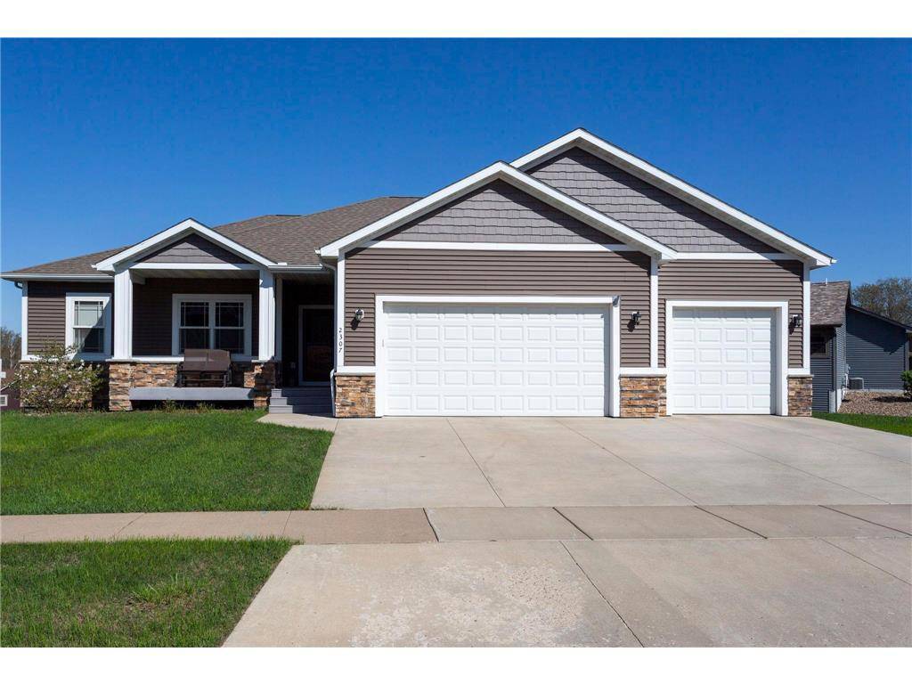 River Falls, WI 54022,2307 Aurora Circle