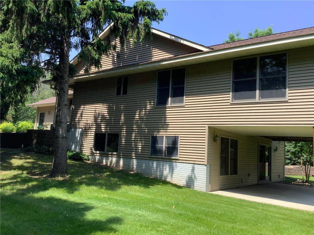 River Falls, WI 54022,1382 Riverside Drive #1382