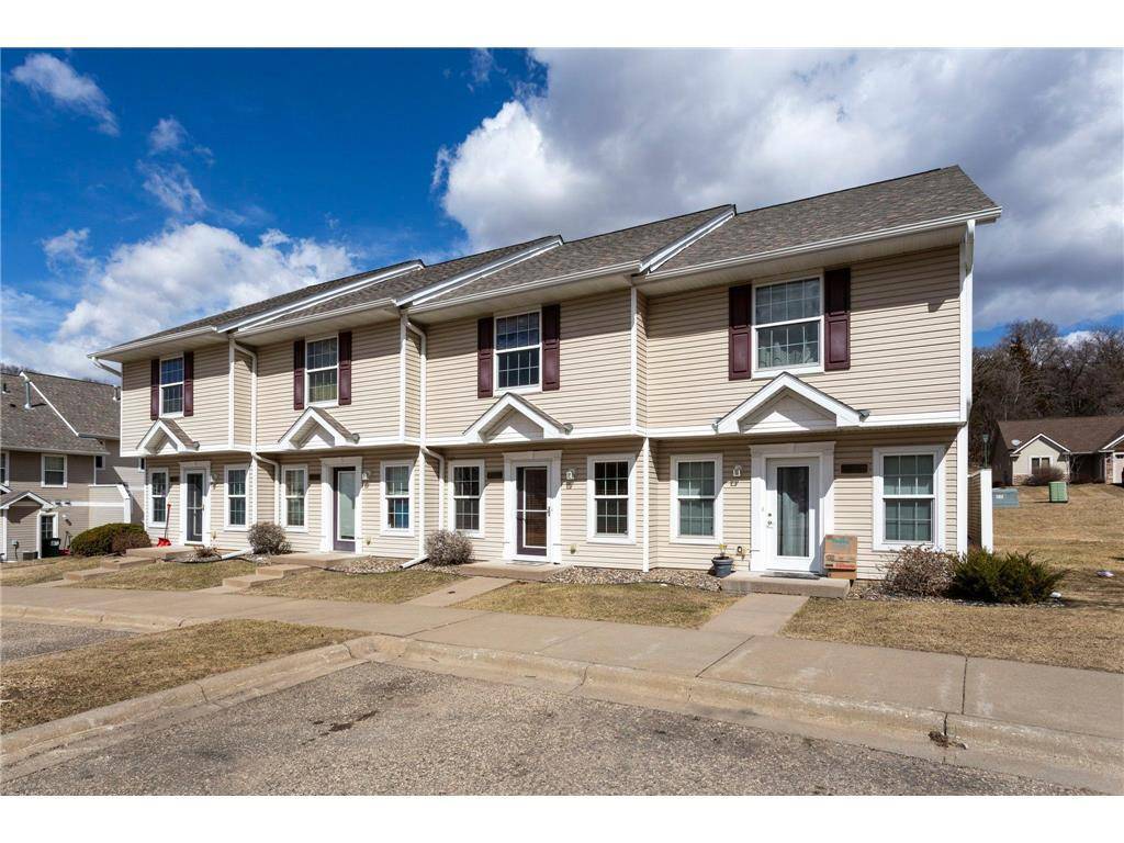 River Falls, WI 54022,1940 Pika Trail #C