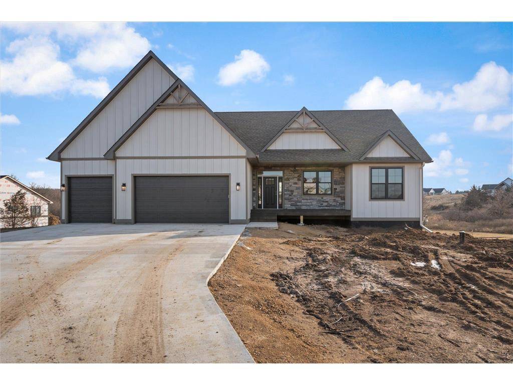 Hudson, WI 54016,296 Valley Estates Court
