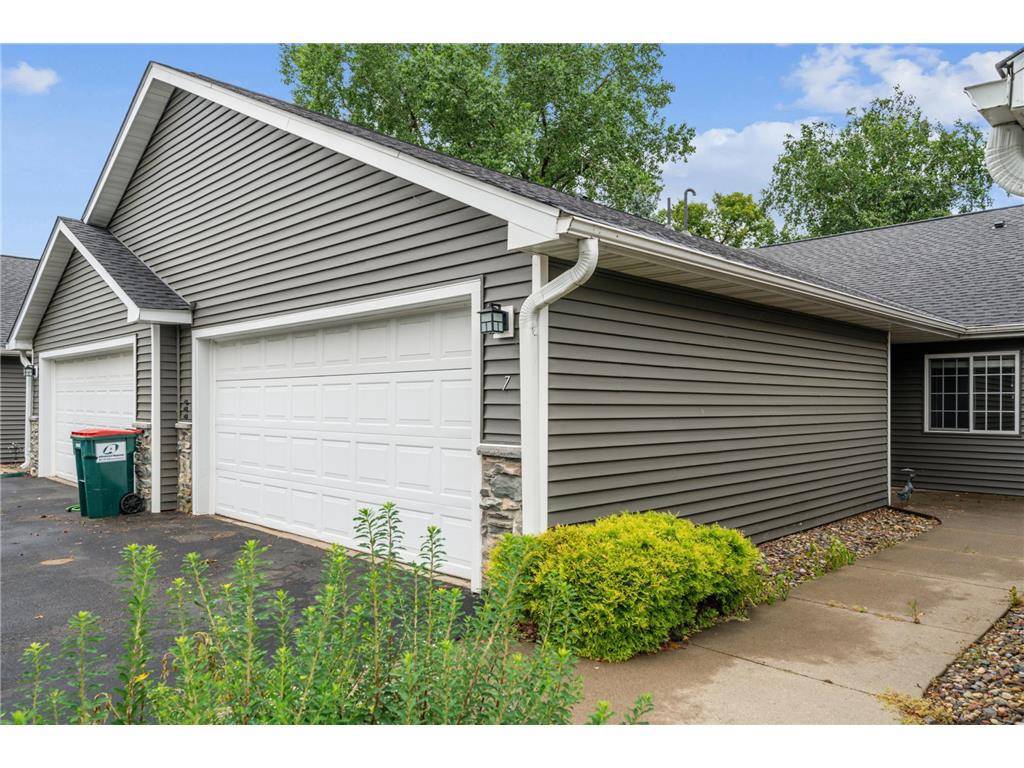 Hudson, WI 54016,1701 Industrial Street #7