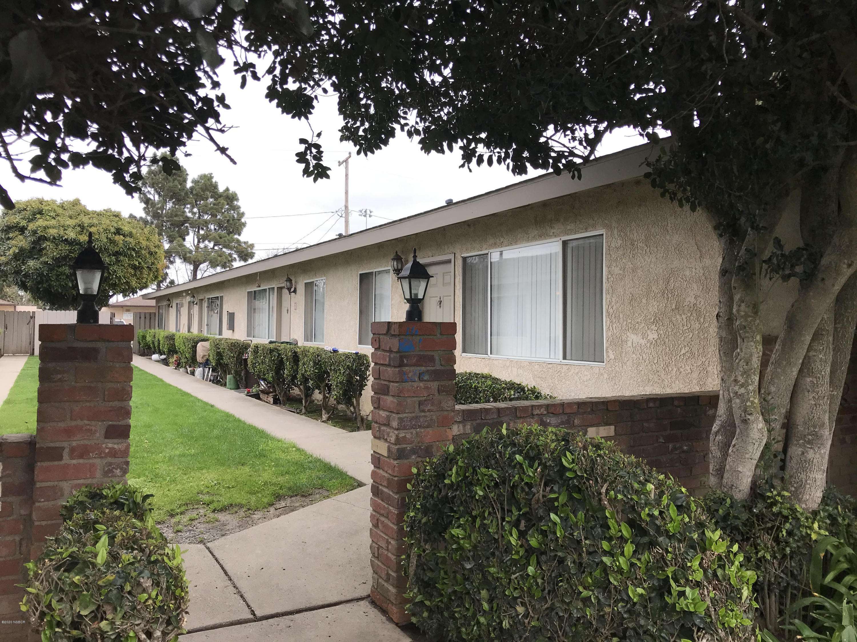 Lompoc, CA 93436,524 N T Street