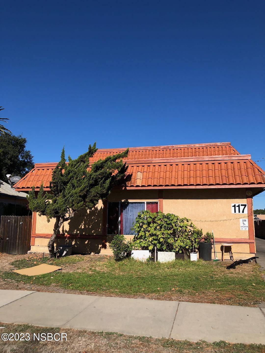Santa Maria, CA 93458,117 W Fesler Street #A,B,C,D,E