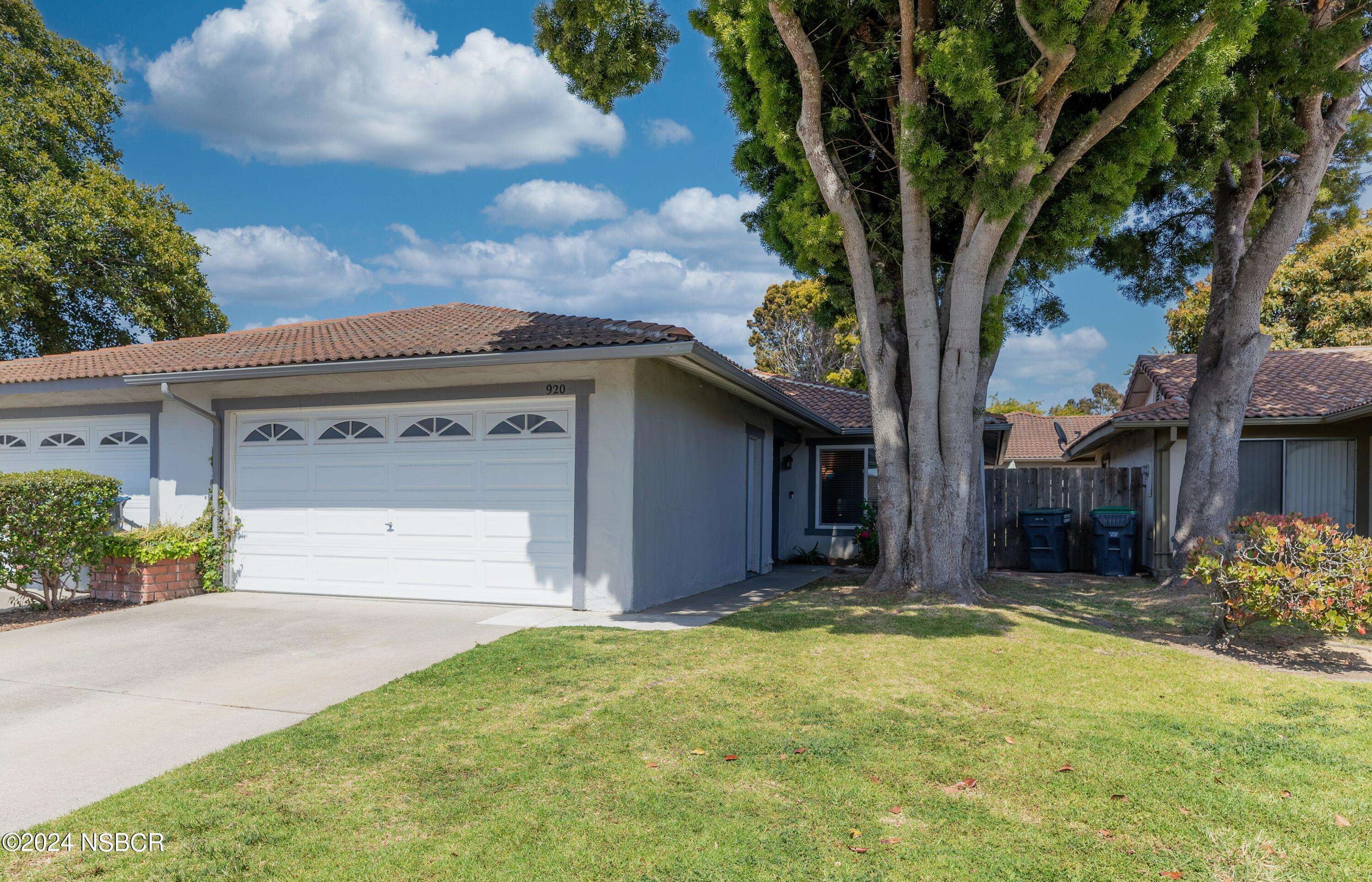 Lompoc, CA 93436,920 N M Place