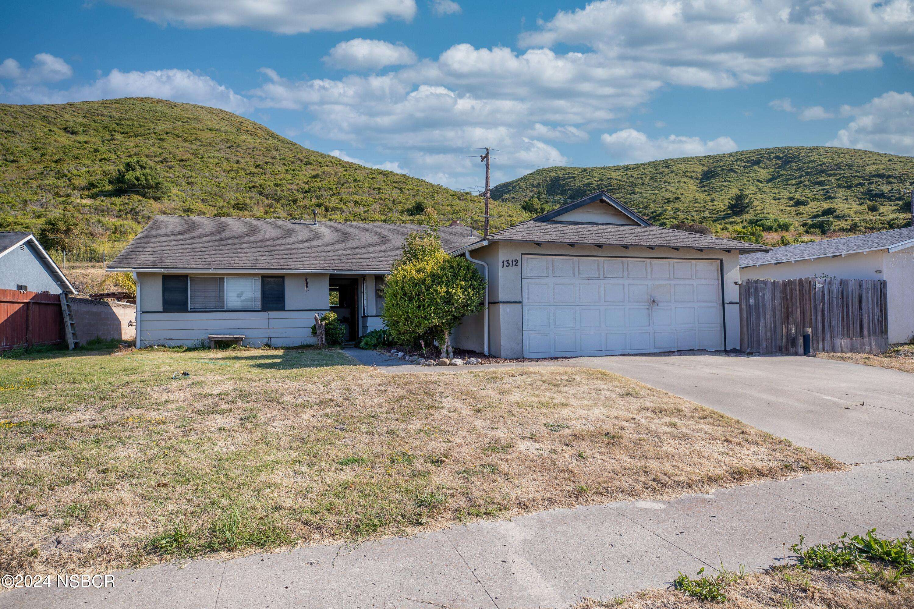 Lompoc, CA 93436,1312 W Willow Avenue