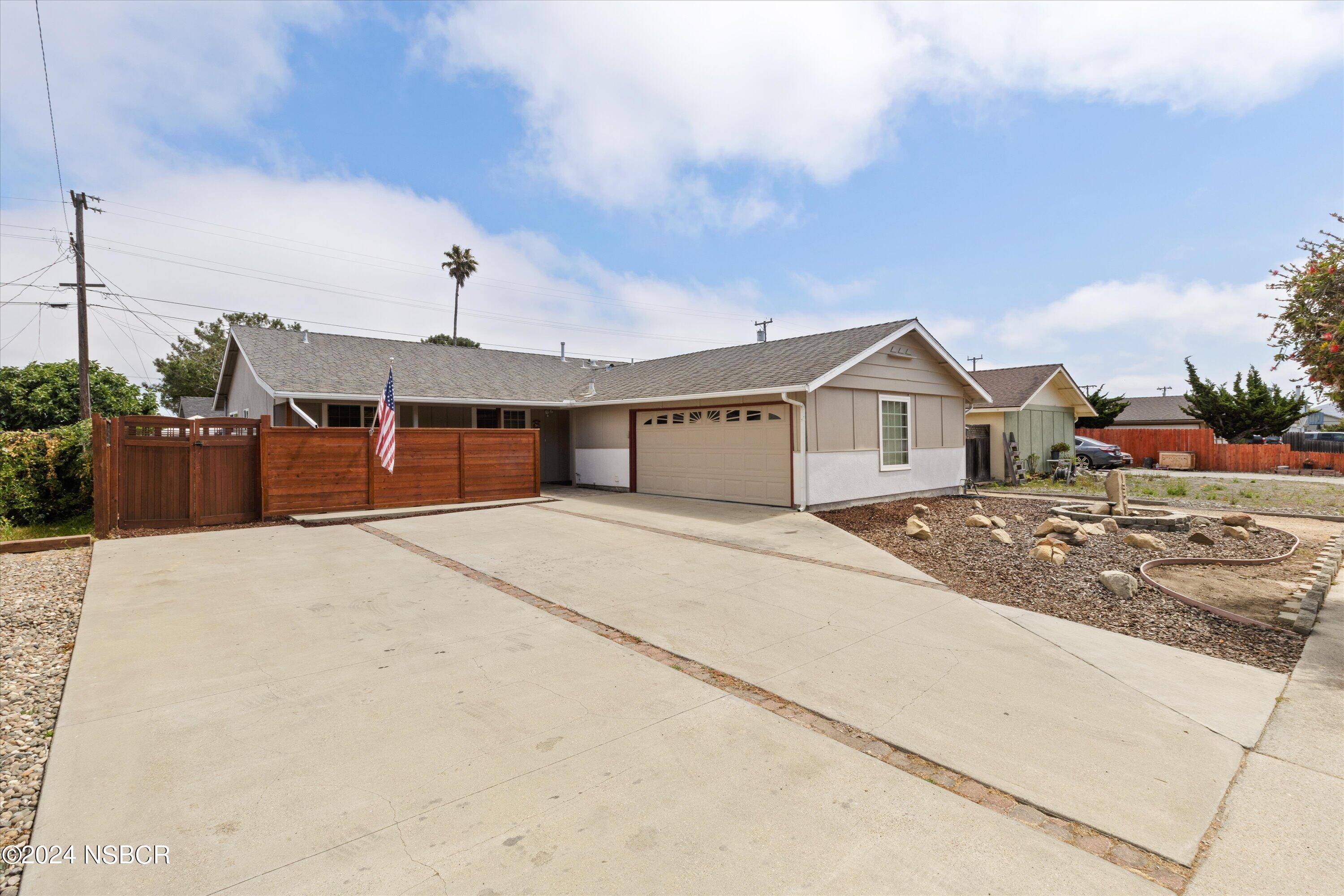 Lompoc, CA 93436,1321 W Loquat Avenue