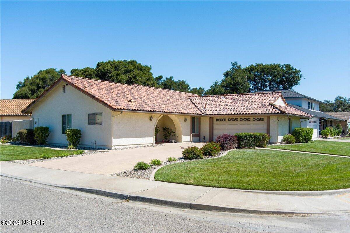 Lompoc, CA 93436,4476 Falcon Drive