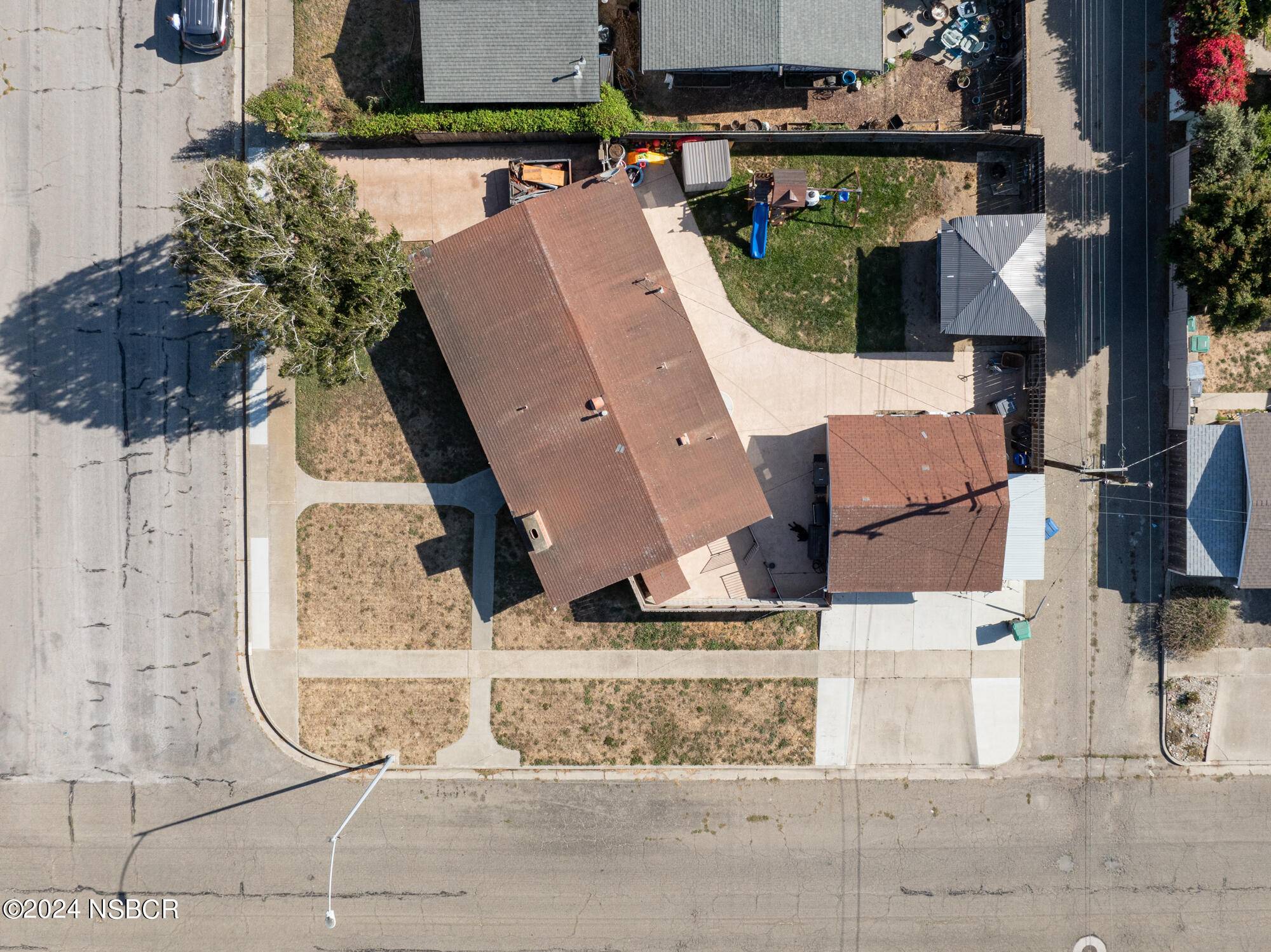 Lompoc, CA 93436,1116 E Maple Avenue