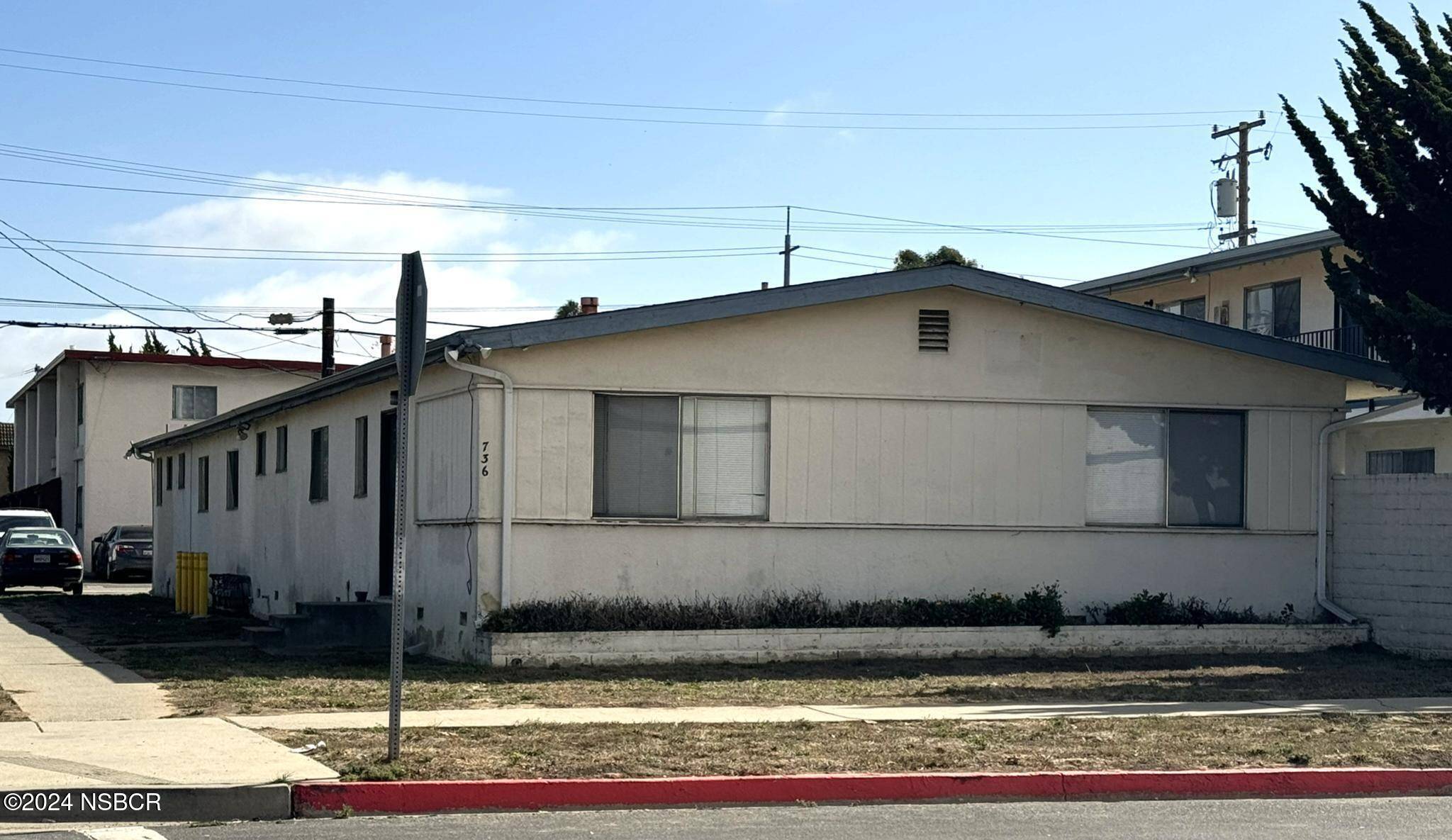 Lompoc, CA 93436,736 N G Street