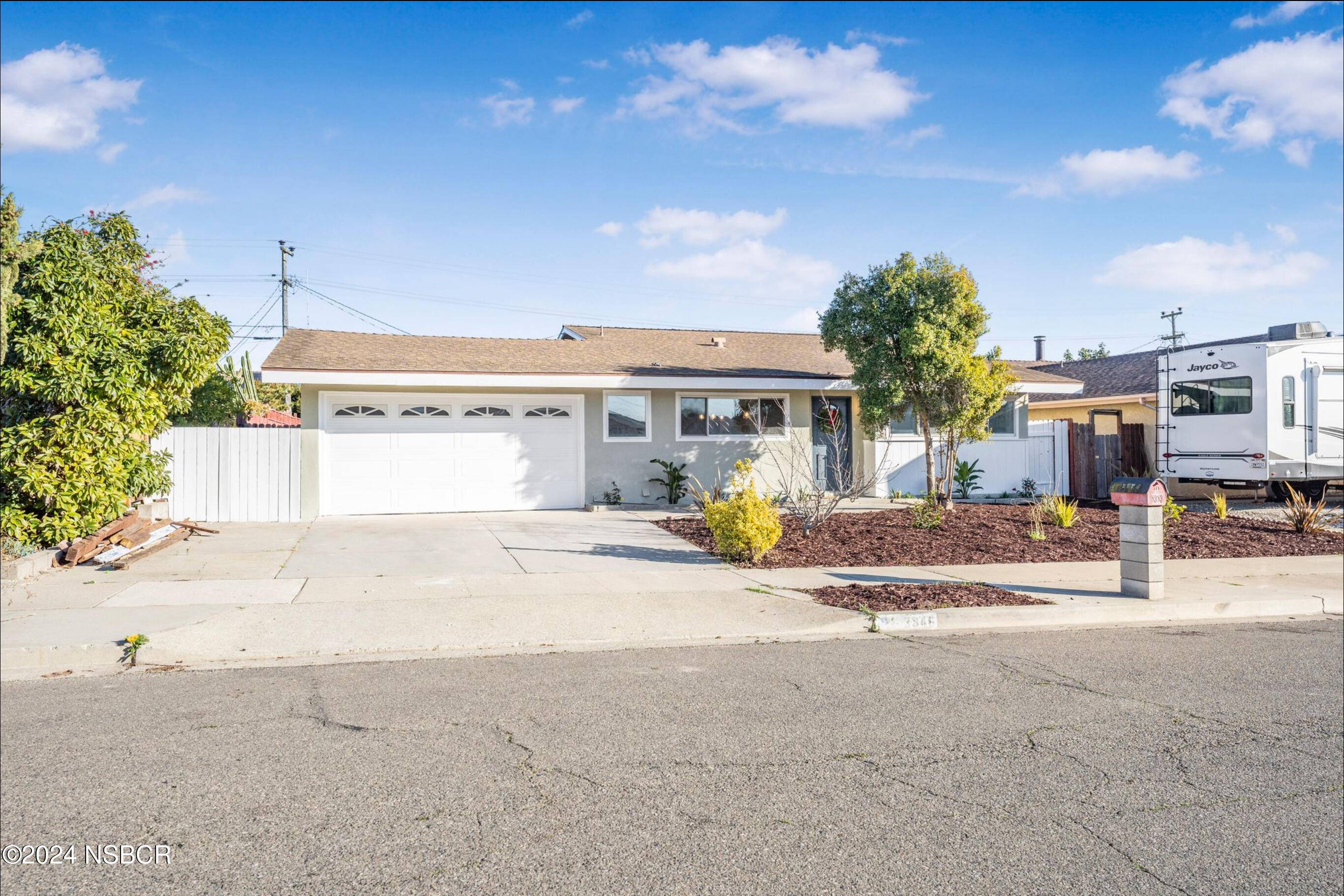 Lompoc, CA 93436,3348 Via Barba