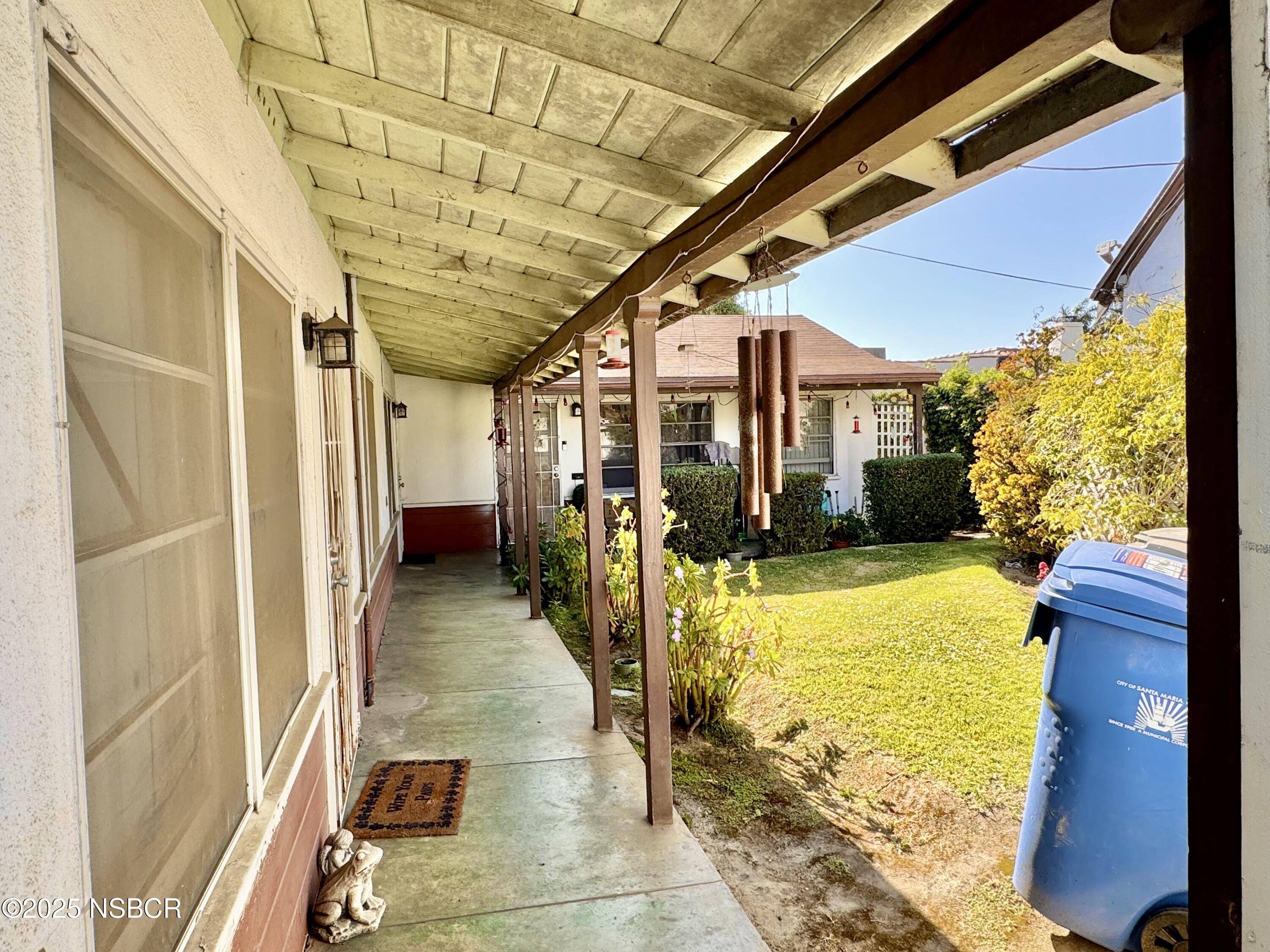 Santa Maria, CA 93454,422 E Hermosa Street