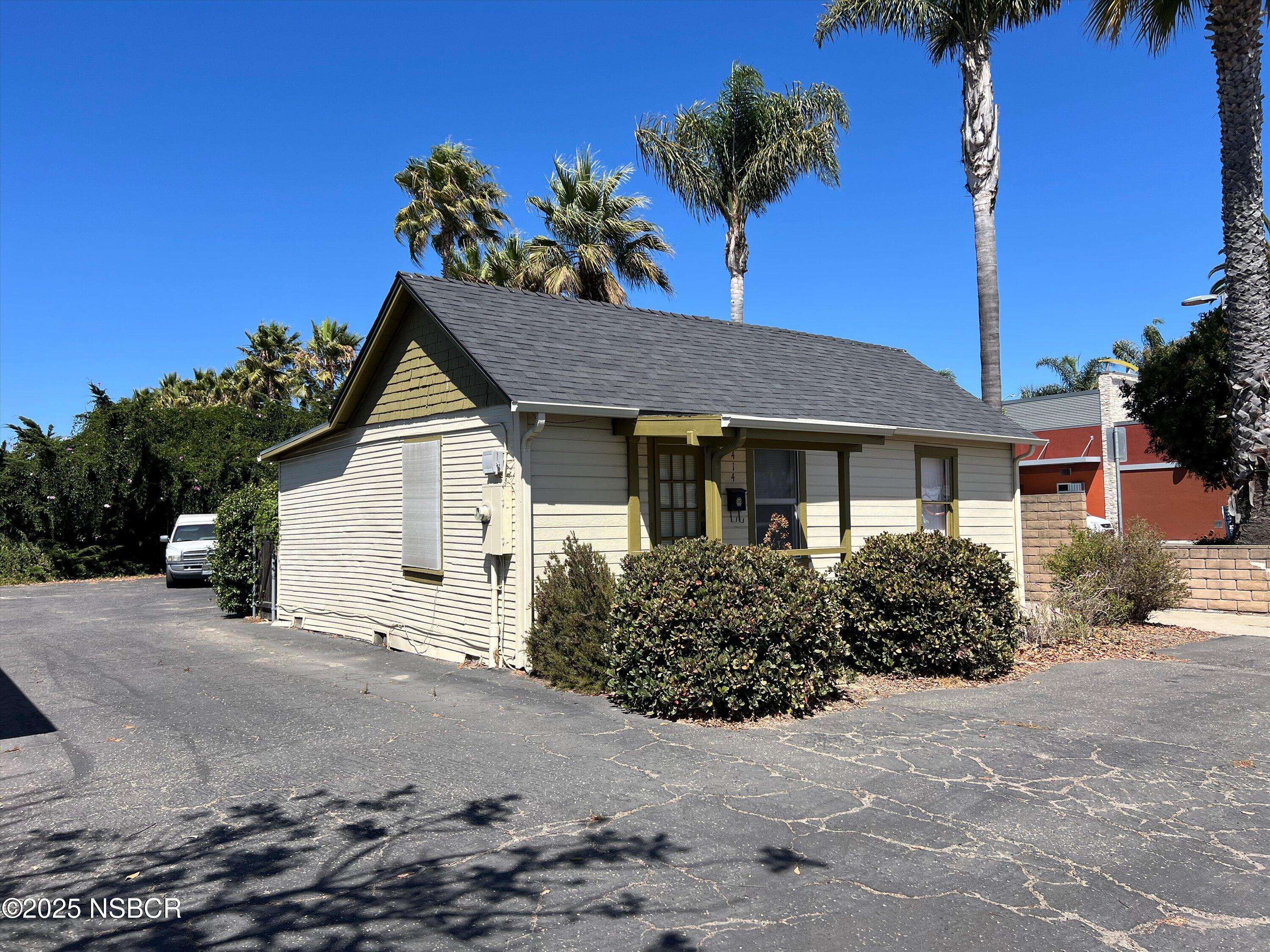 Arroyo Grande, CA 93420,414 E Grand Avenue