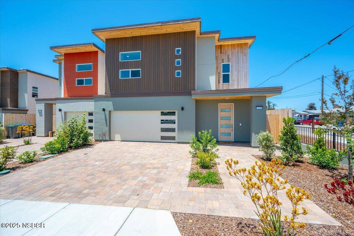 Grover Beach, CA 93433,1296 Saratoga Avenue