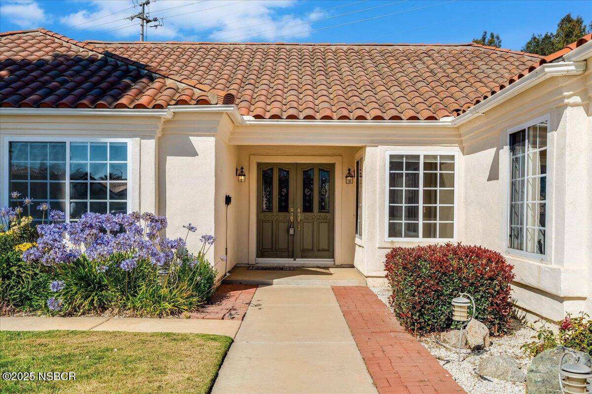 Santa Maria, CA 93455,2406 Longdrive Lane