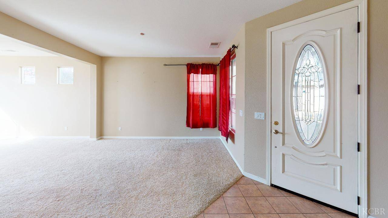 Coalinga, CA 93210,933 Chianti Circle