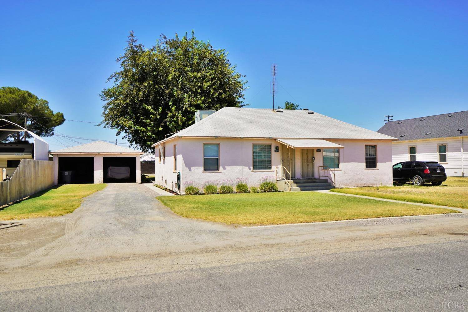 Riverdale, CA 93656,3238 3240 Henson Street