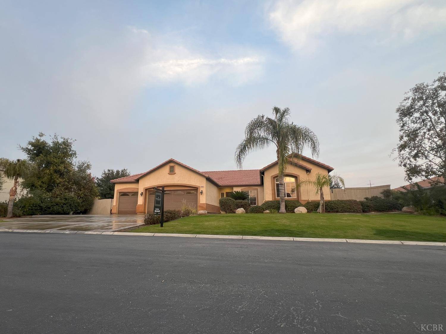 Bakersfield, CA 93306,6607 Carracci Lane