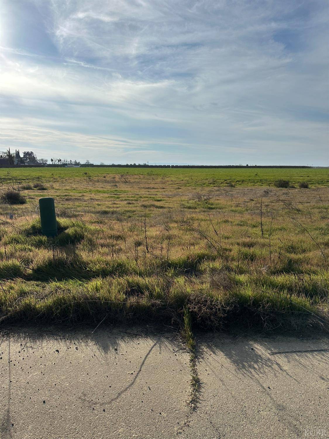 Hanford, CA 93230,8886 Lilly Way