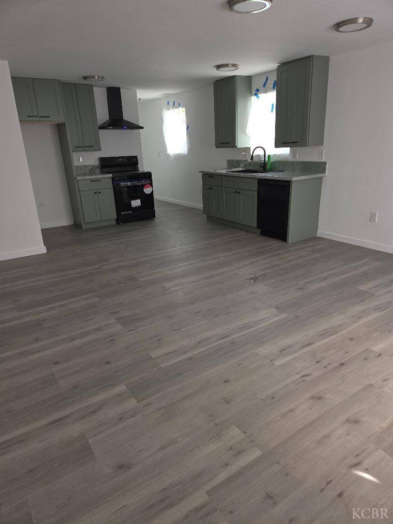 Tulare, CA 93274,1266 N H Street