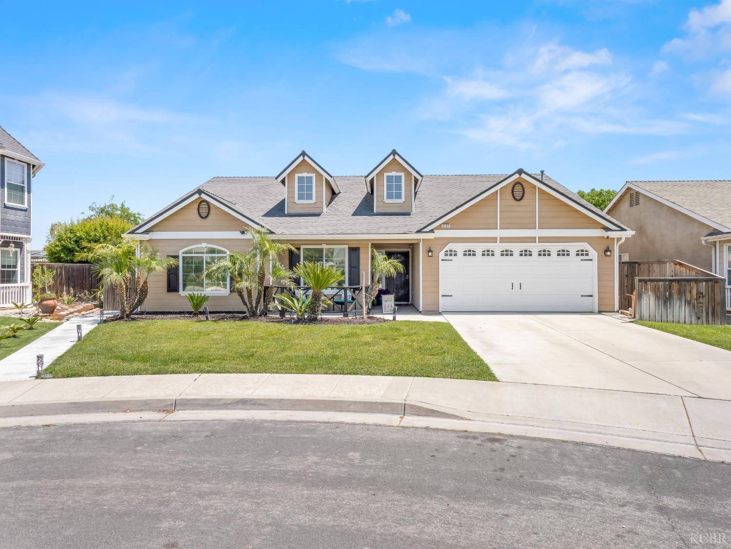 Hanford, CA 93230,3127 N Madison Way