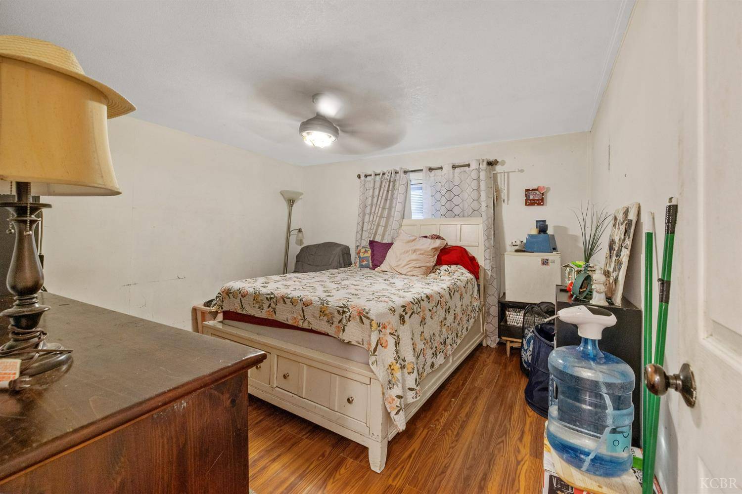 Visalia, CA 93292,15011 Water Avenue