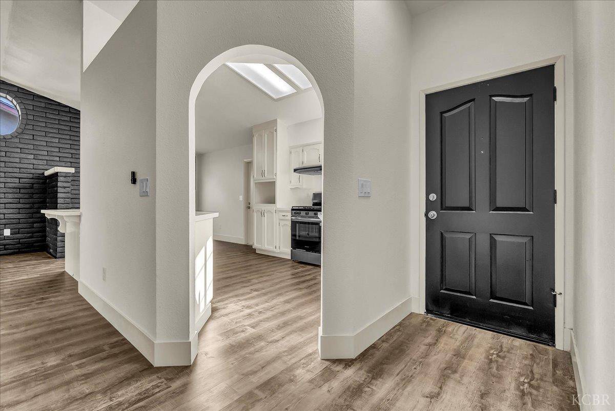 Lemoore, CA 93245,548 S Acacia Drive