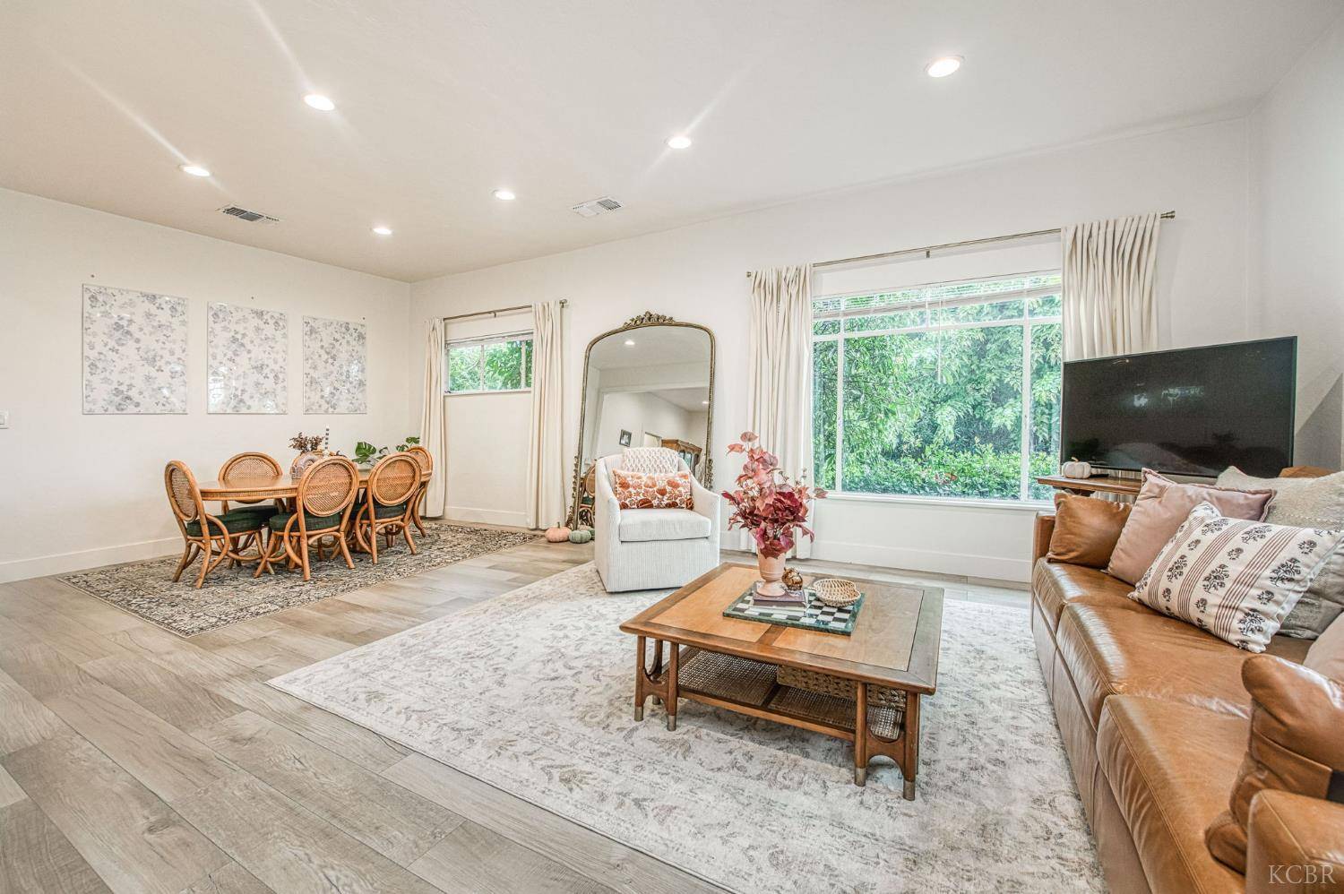 Kingsburg, CA 93631,343 6th Avenue Drive