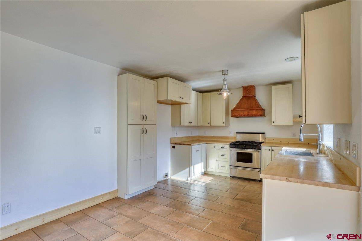 Pagosa Springs, CO 81147,5275 County Road 335
