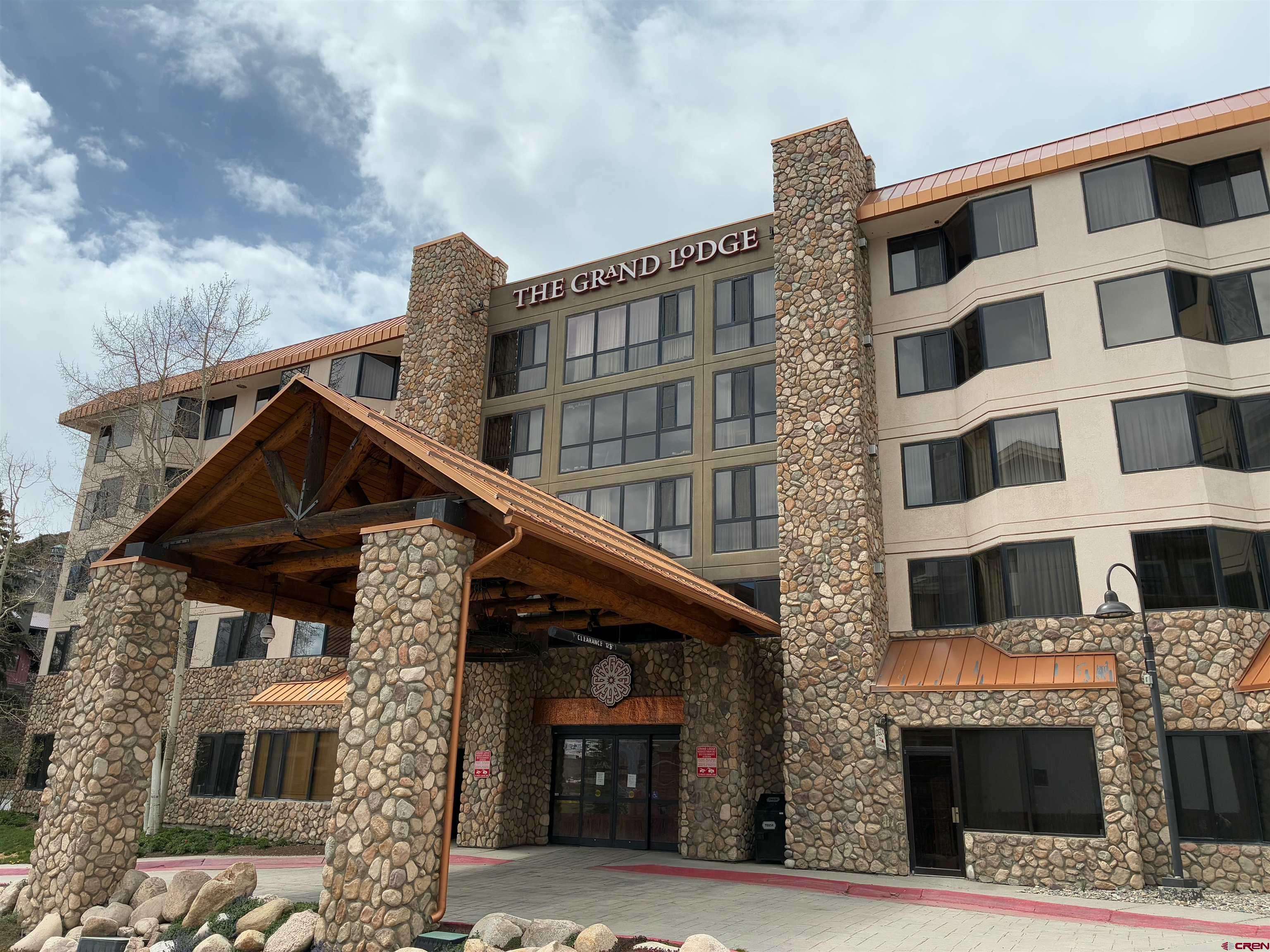 Mt. Crested Butte, CO 81225,6 Emmons Road #566
