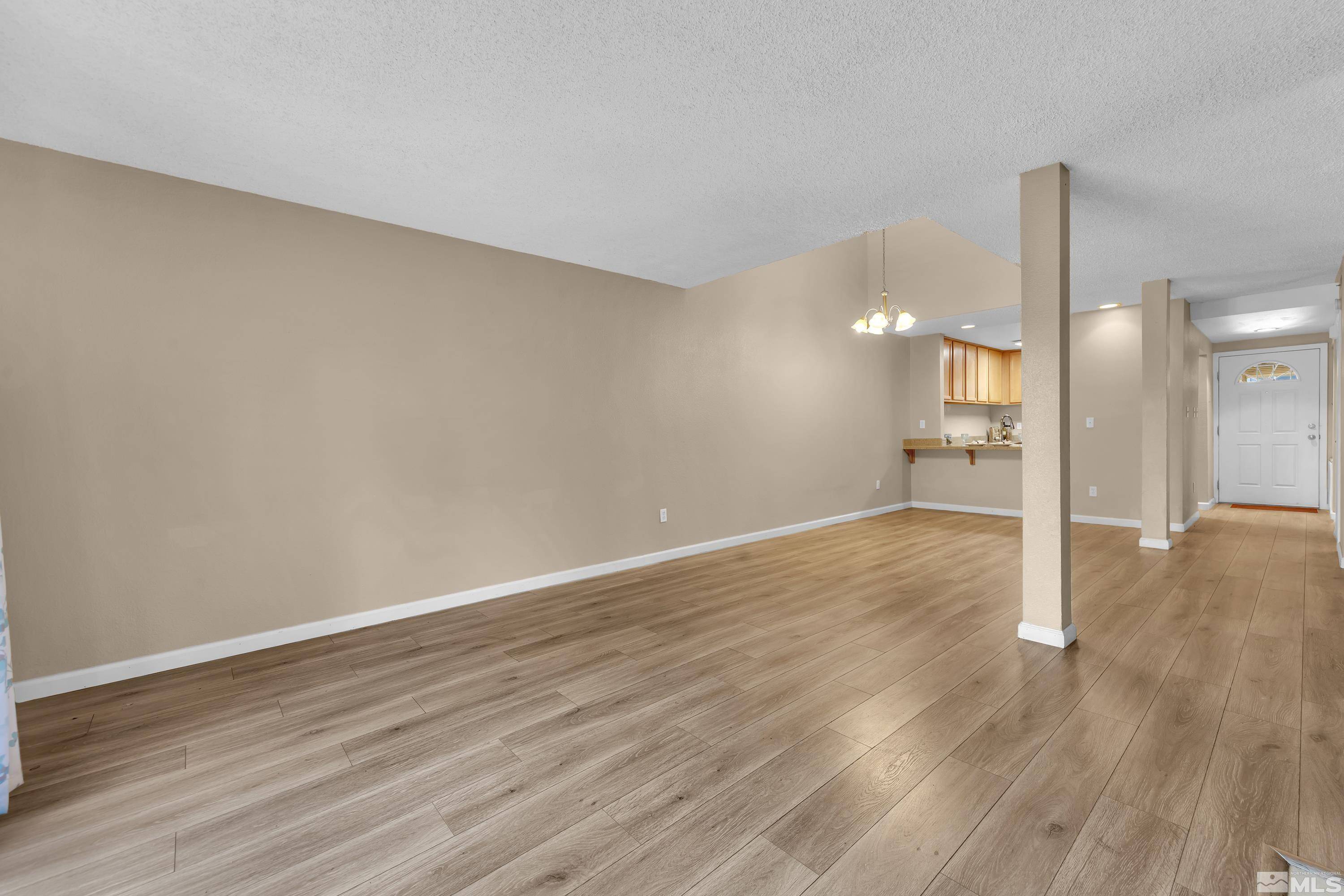 Reno, NV 89509-4320,2904 Eastshore Place