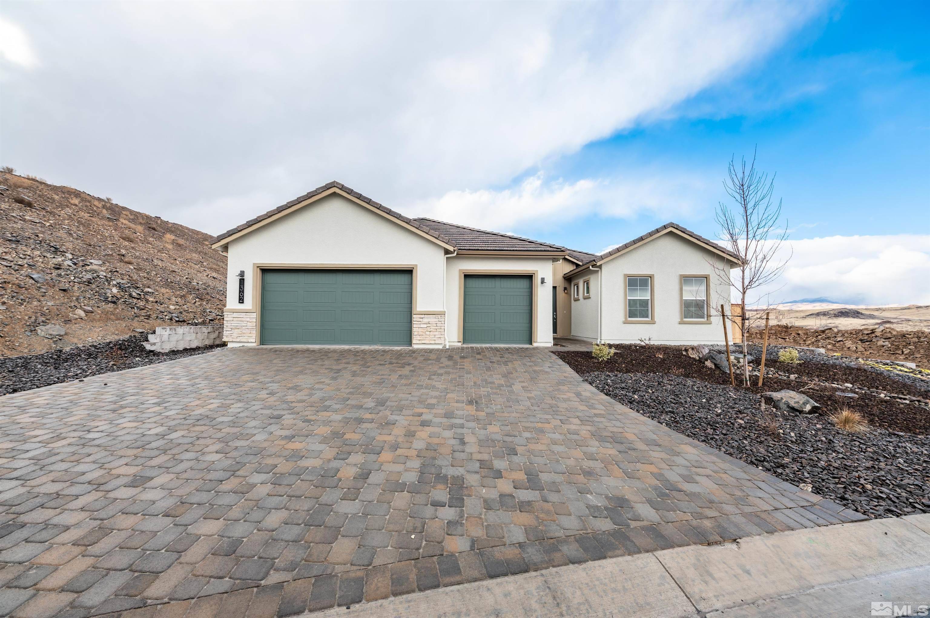 Sparks, NV 89436,1362 Silver View Cir