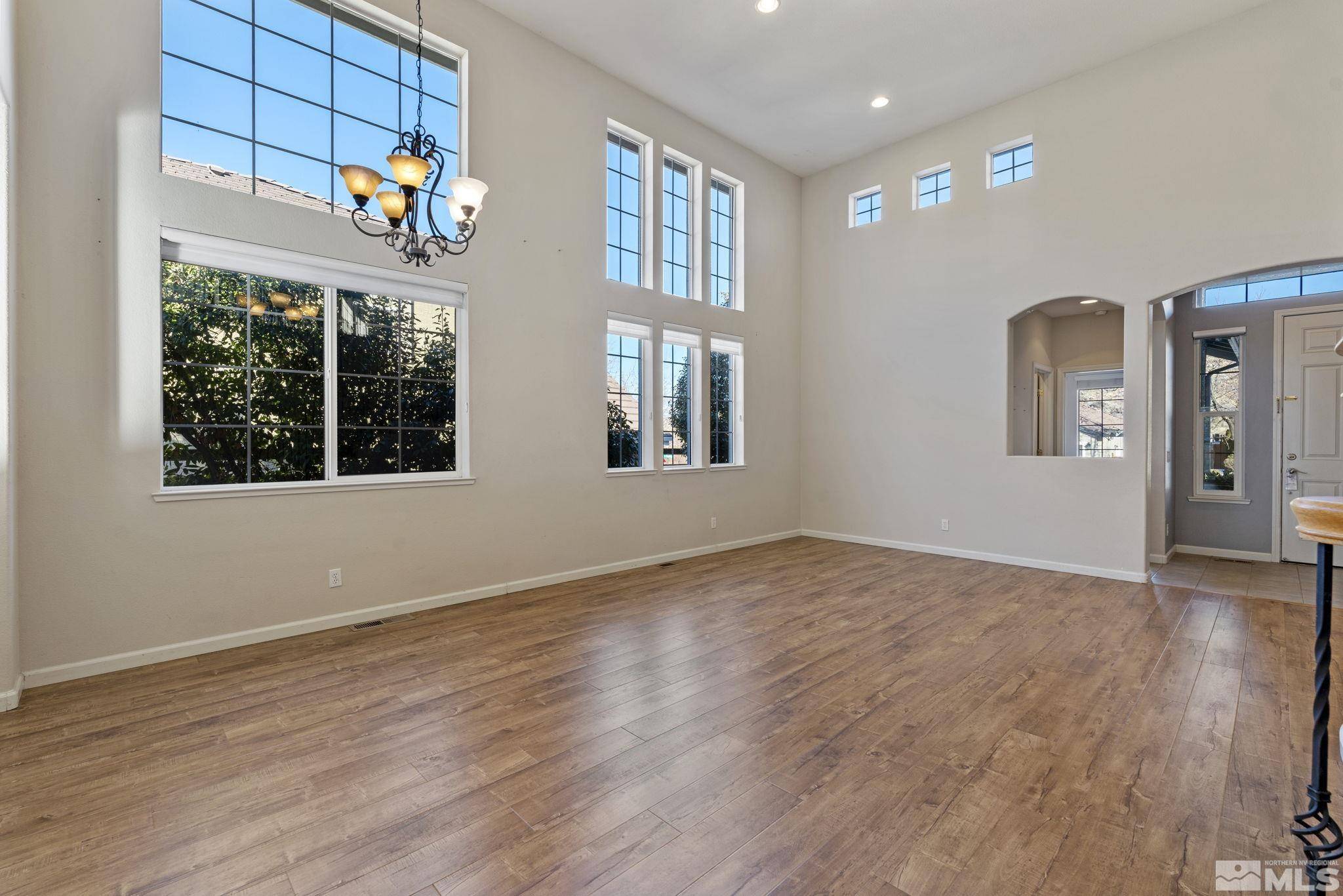 Sparks, NV 89436,5701 Falcon Ridge Ct
