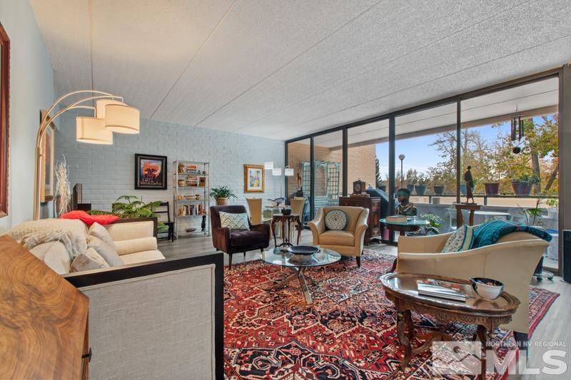 Reno, NV 89503,1200 Riverside Dr. #1276