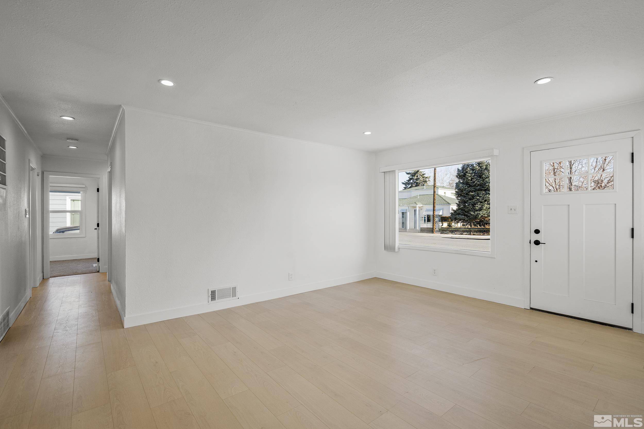Reno, NV 89502,939 Bates Ave