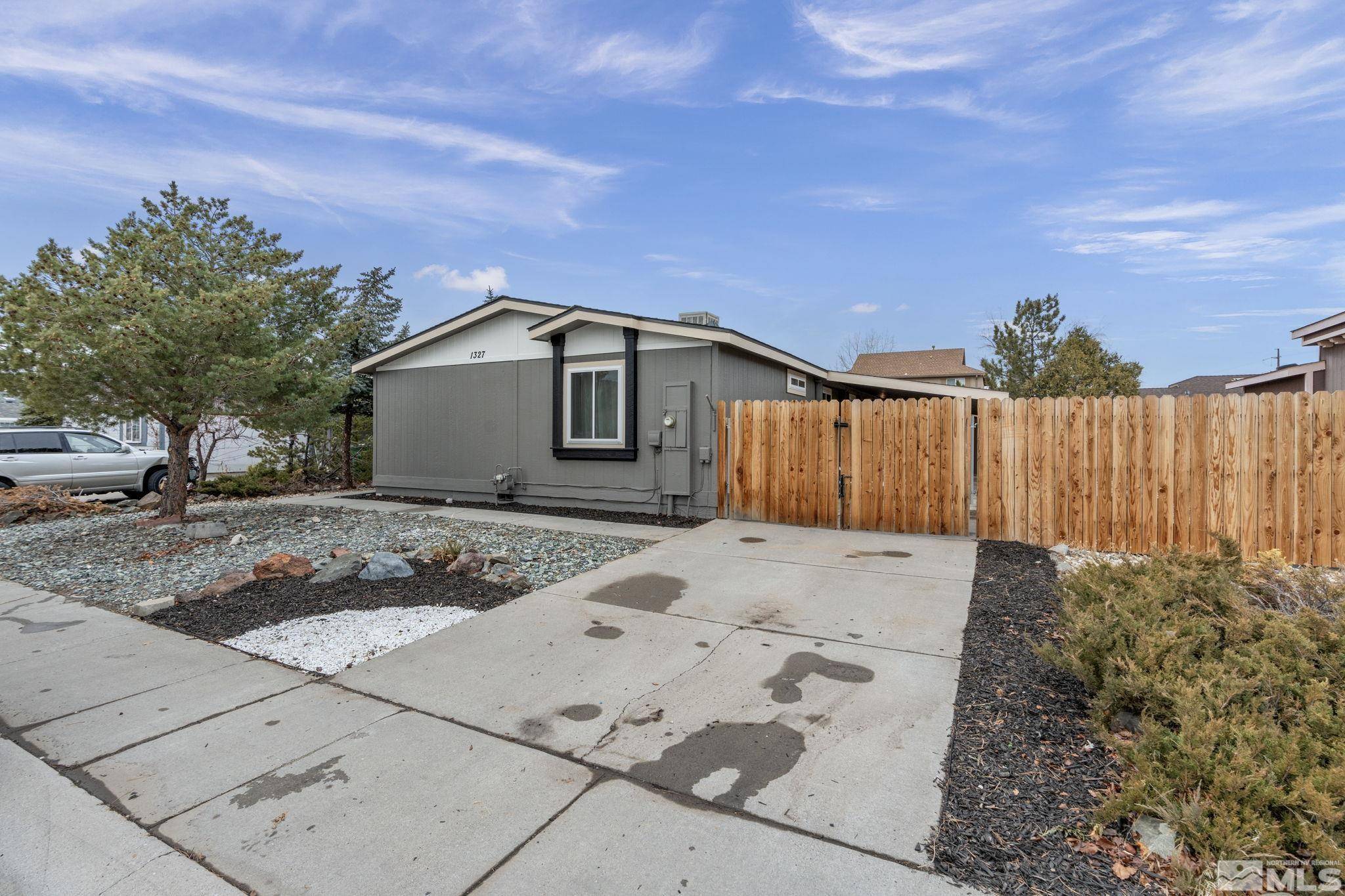 Reno, NV 89506,1327 Lynx Street