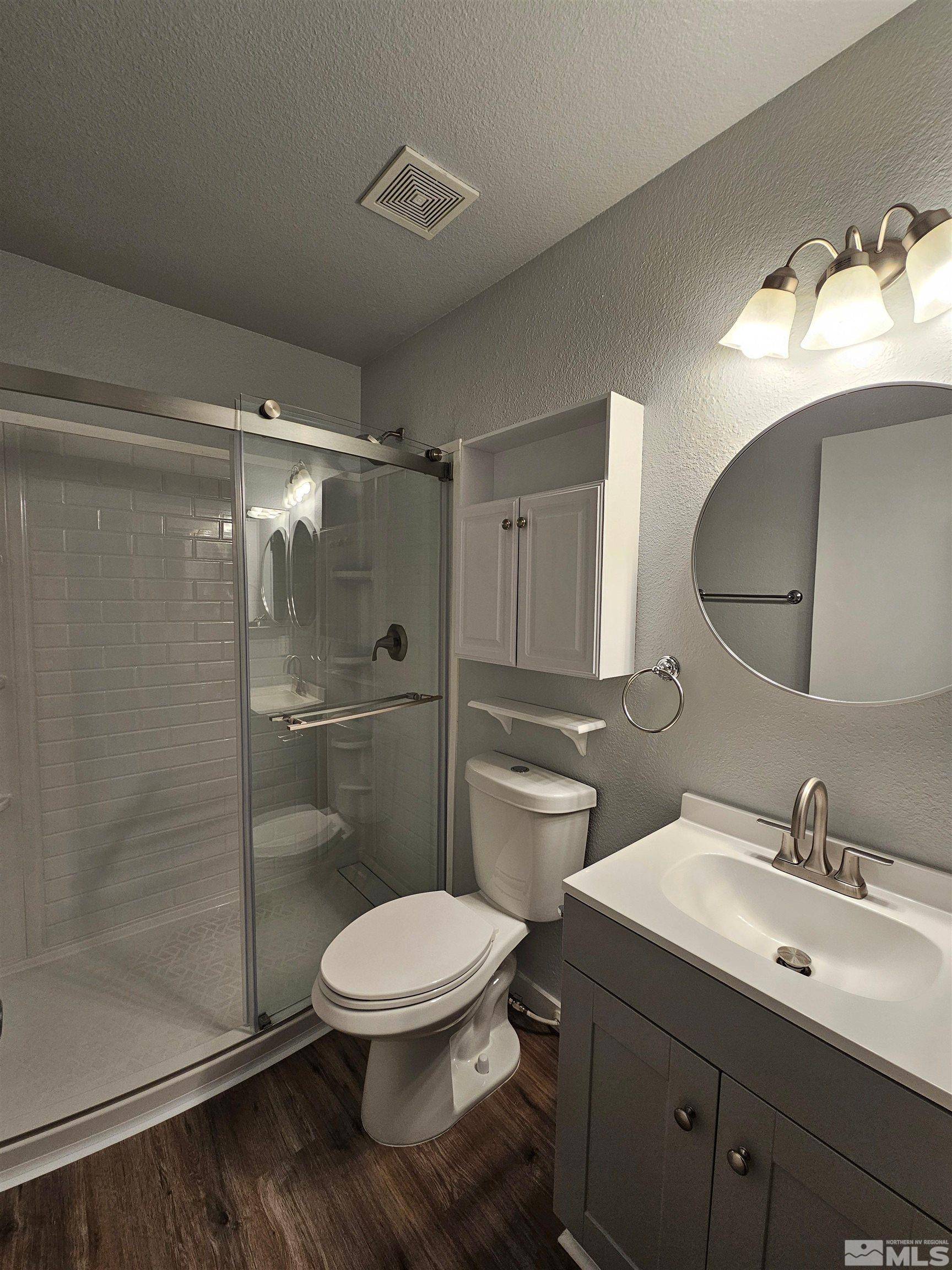 Sparks, NV 89436,5625 Vista Luna Drive #104