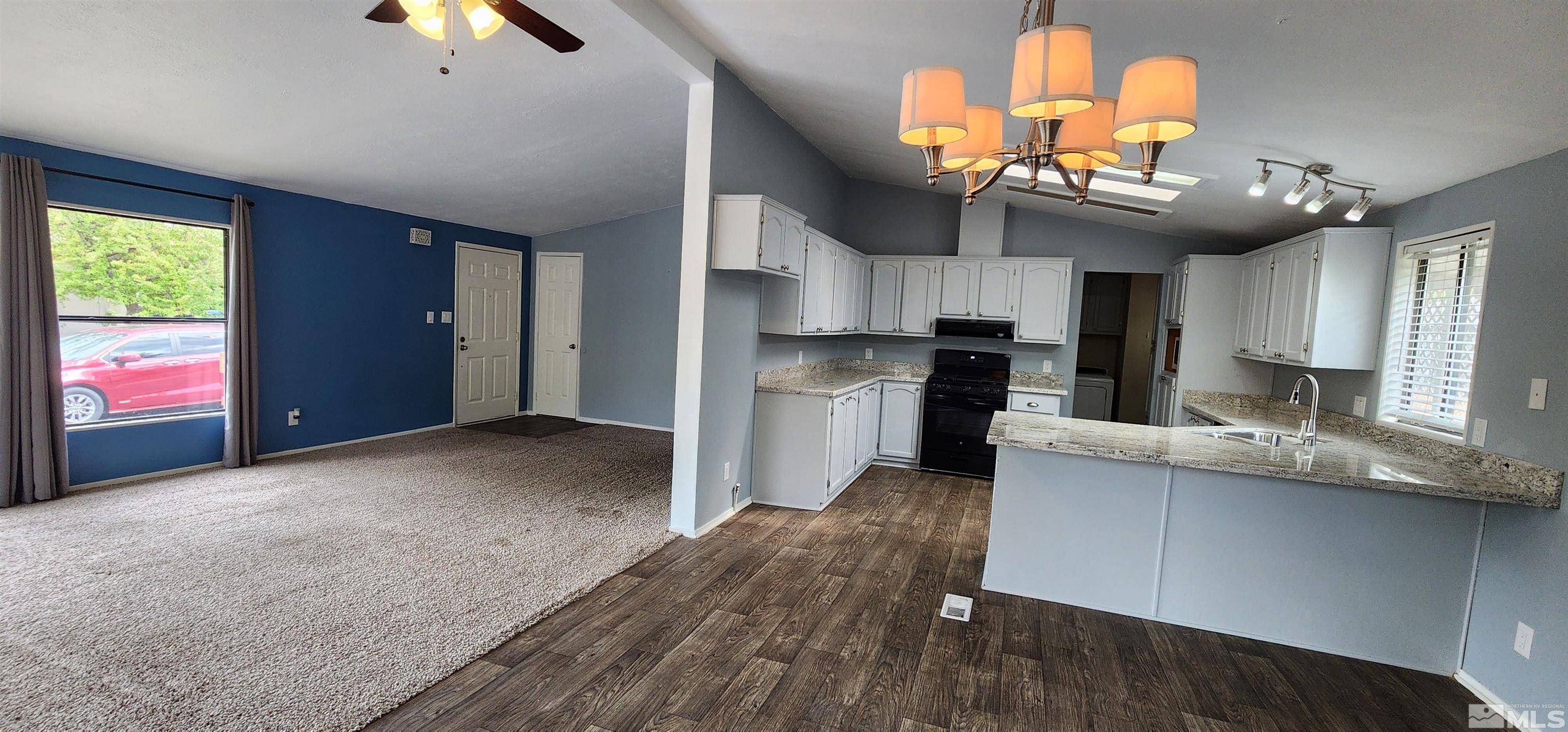 Sparks, NV 89434,289 Ave De La Demerald