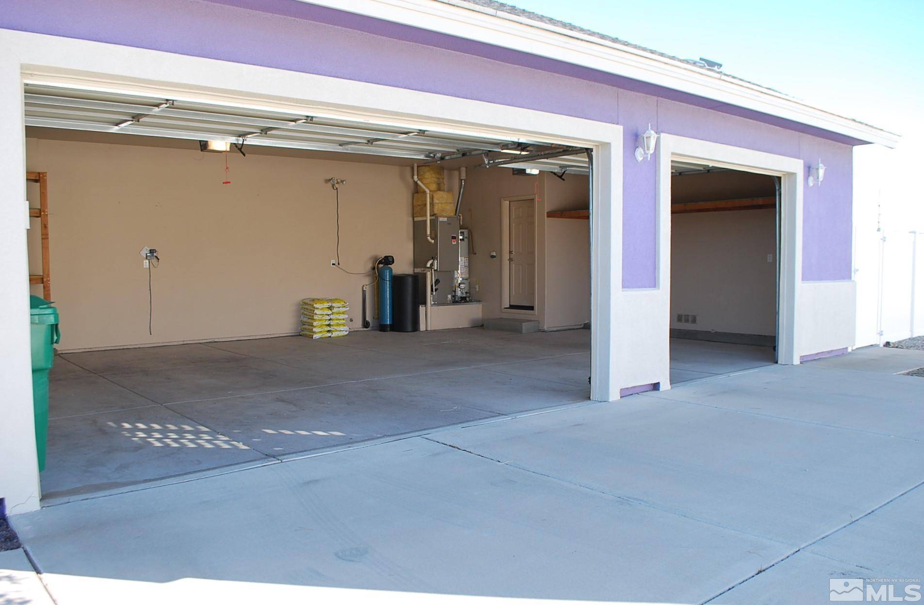 Fernley, NV 89408,935 Lasso Way