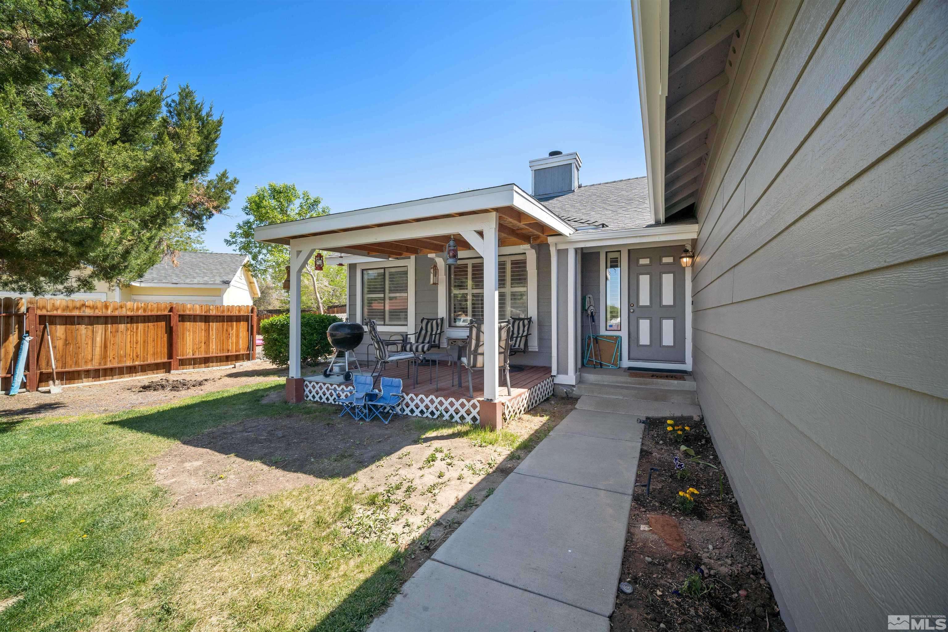 Fernley, NV 89408,1702 Johns Cir