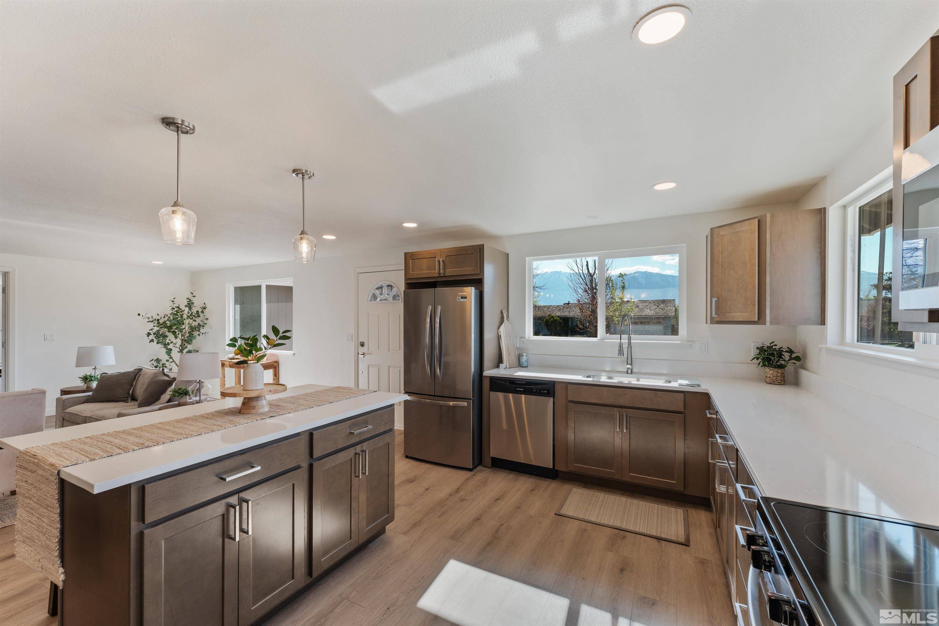 Gardnerville, NV 89460,957 Arrowhead Dr