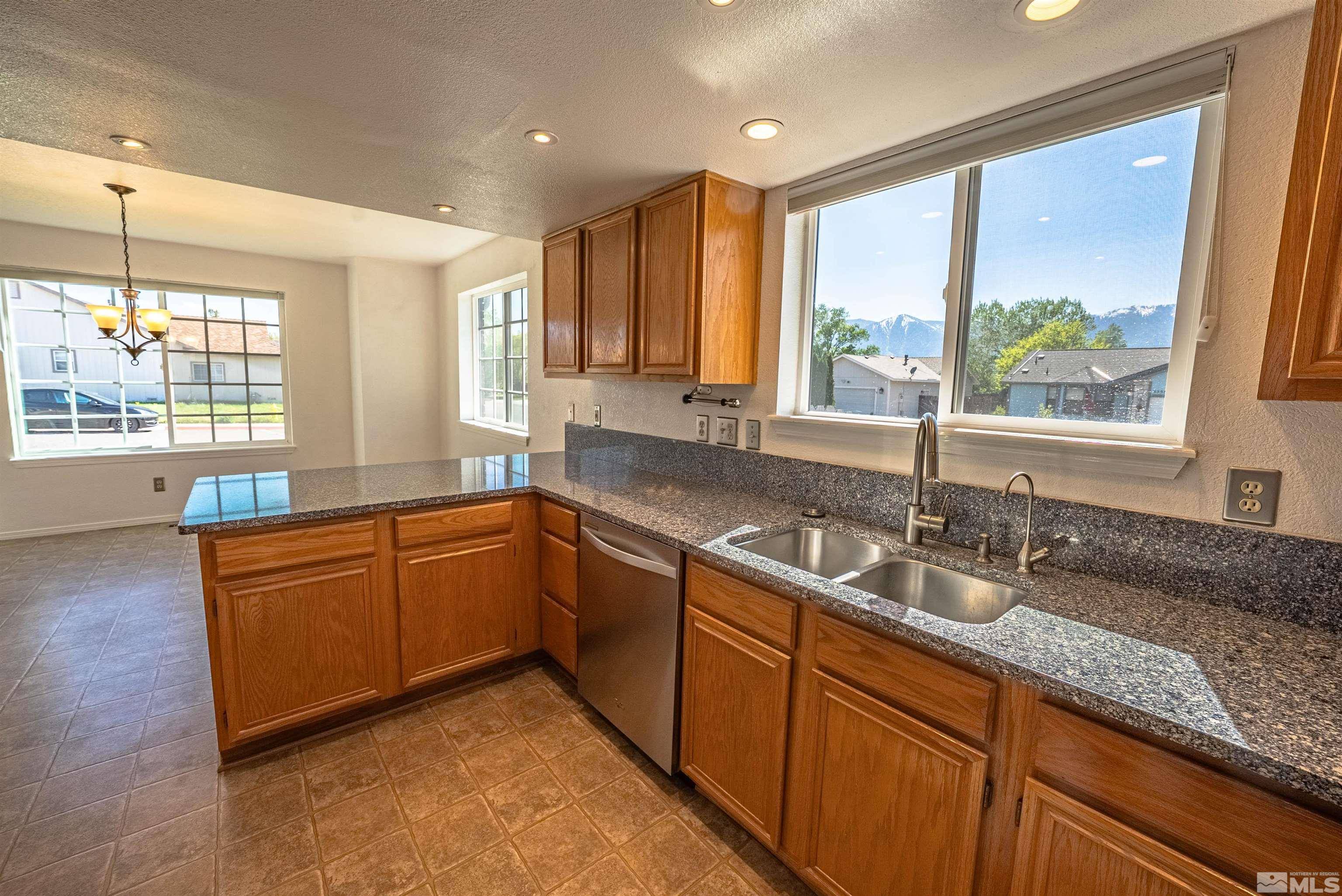 Carson City, NV 89705,980 Ridgeview