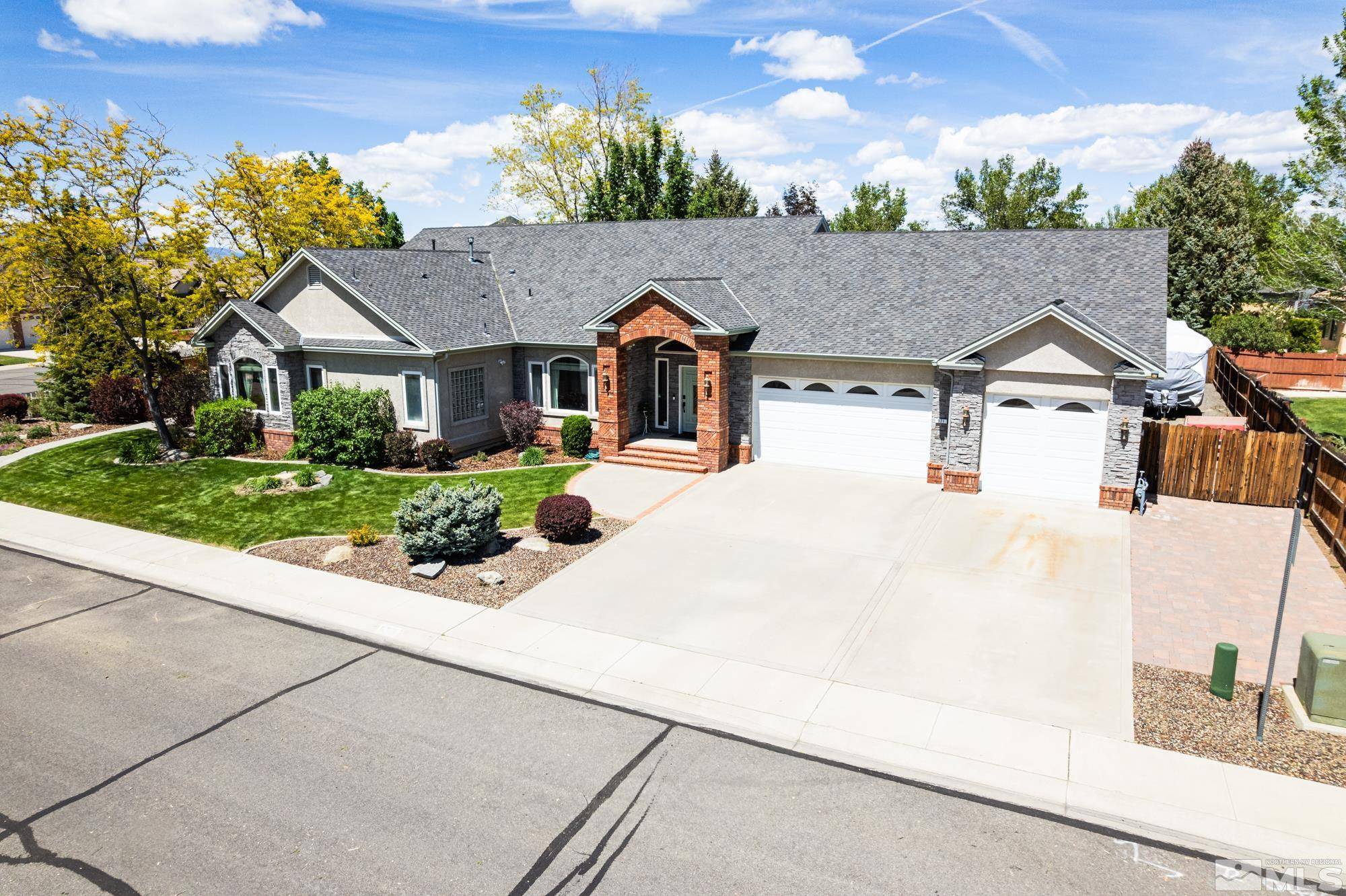 Gardnerville, NV 89460,971 Fieldgate Way