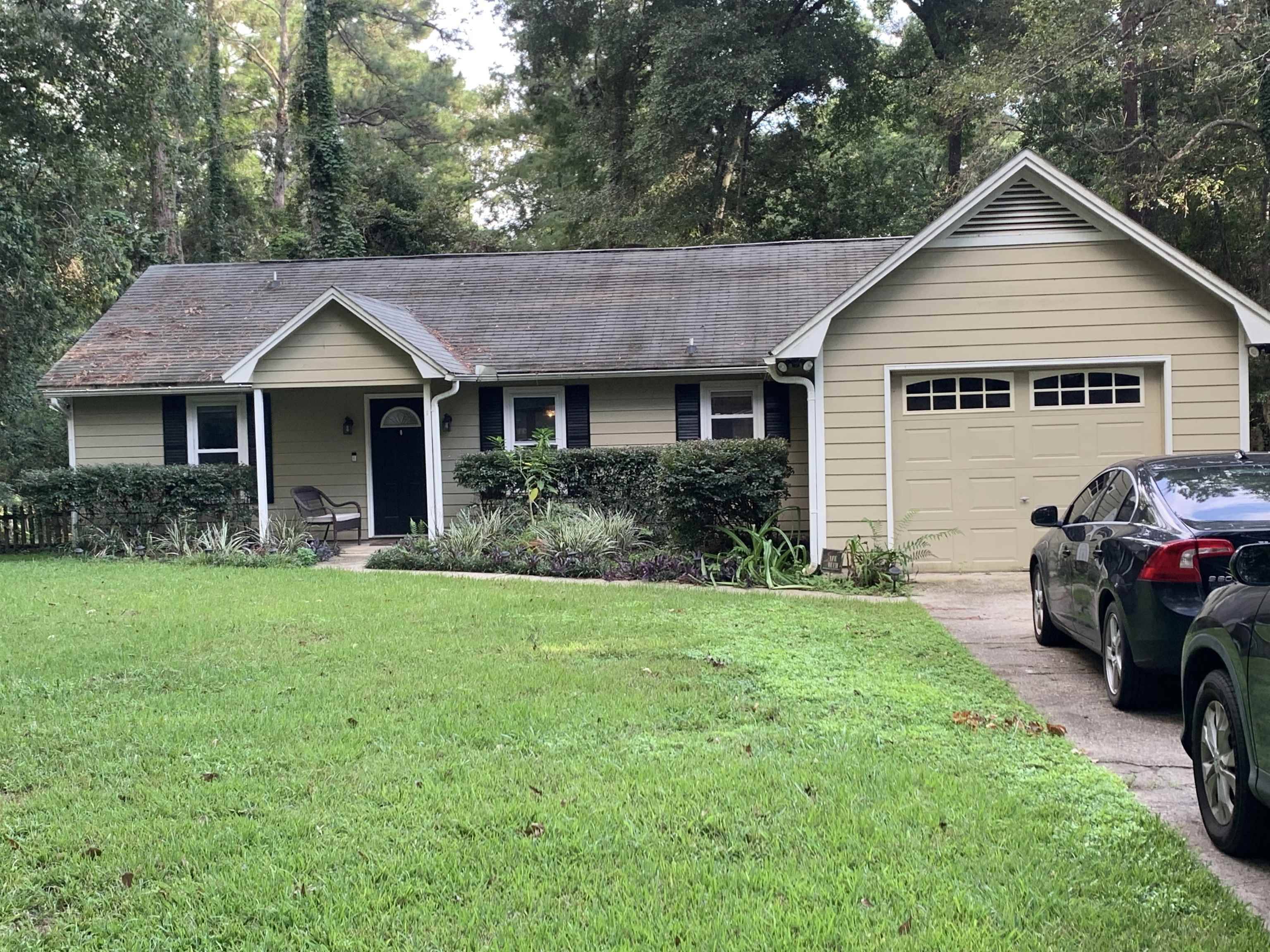 Tallahassee, FL 32312,8604 Oak Forest Trail